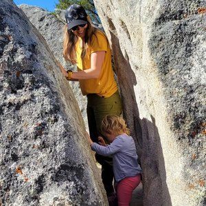 Meet your Posher, April